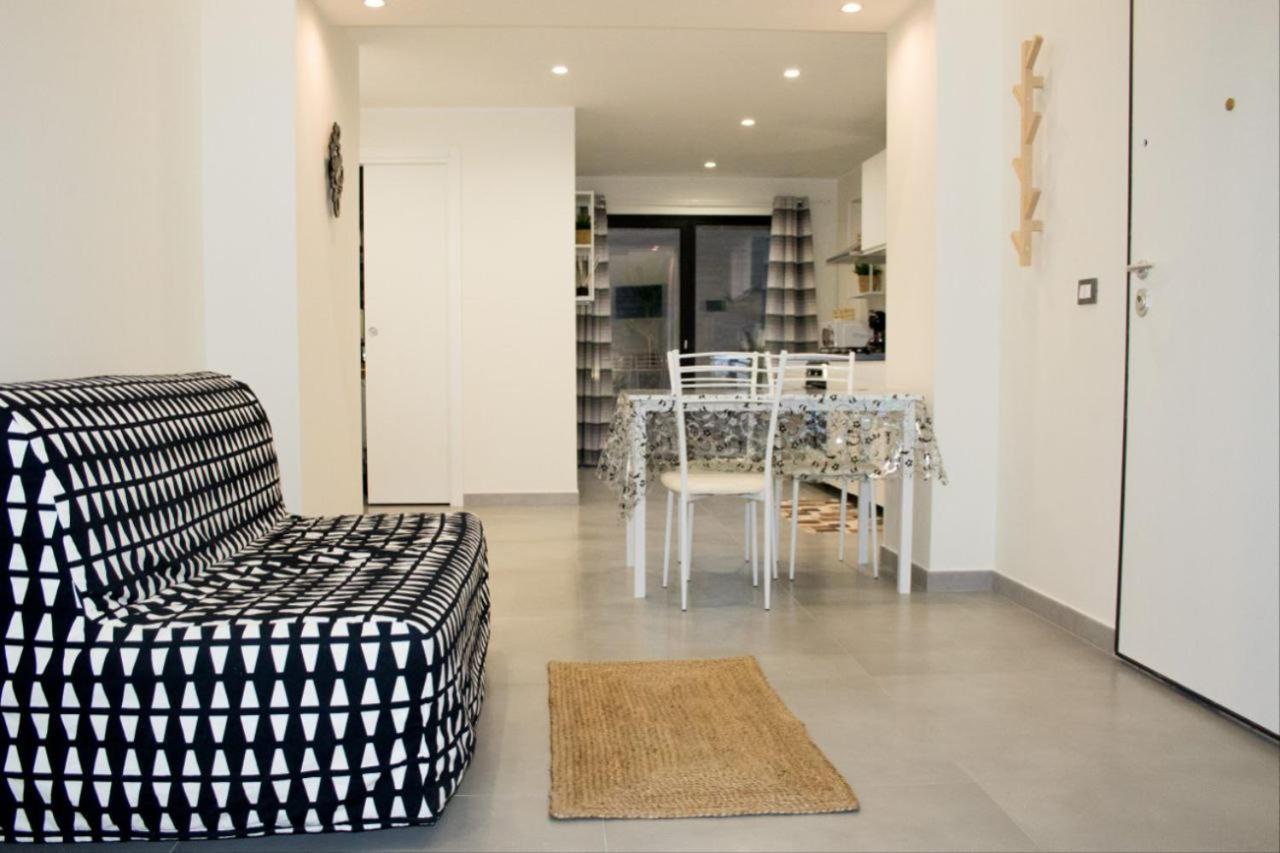 Suite Meghan Home Κατάνια Εξωτερικό φωτογραφία