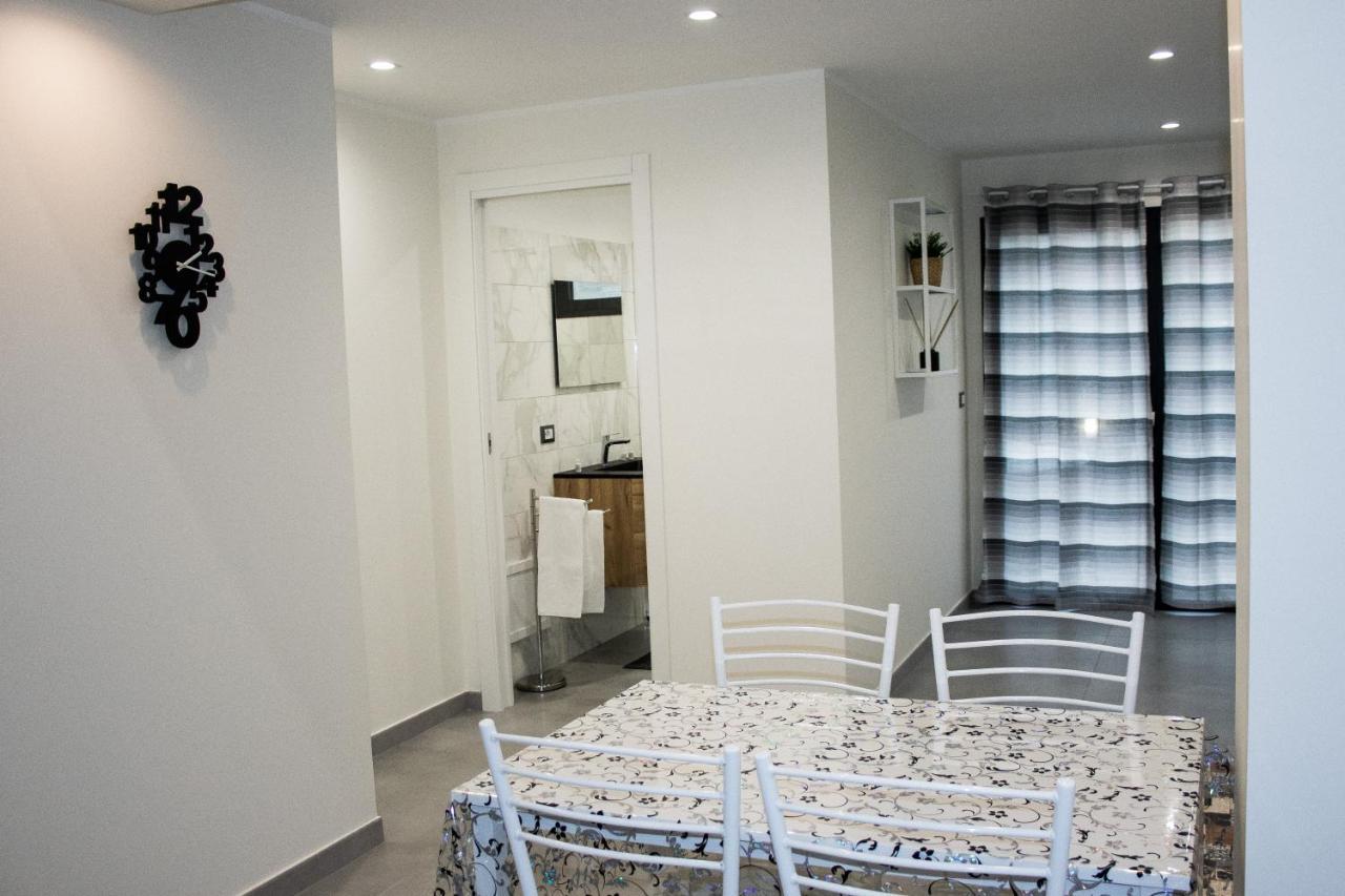 Suite Meghan Home Κατάνια Εξωτερικό φωτογραφία