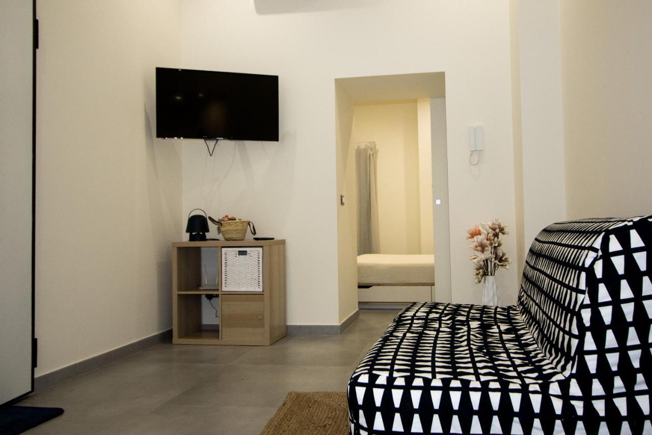 Suite Meghan Home Κατάνια Εξωτερικό φωτογραφία